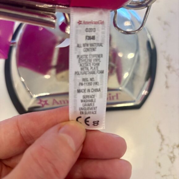 ⭐️HOST PICK ⭐️ American Girl Styling Chair (2013 Edition) - Picture 6 of 6